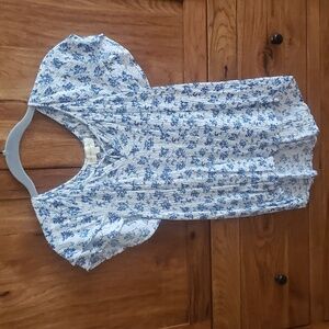 Lightweight summer top
